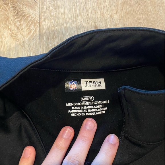 NFL Team Apparel Men’s Vikings black zip up jacket size medium - Picture 3 of 6